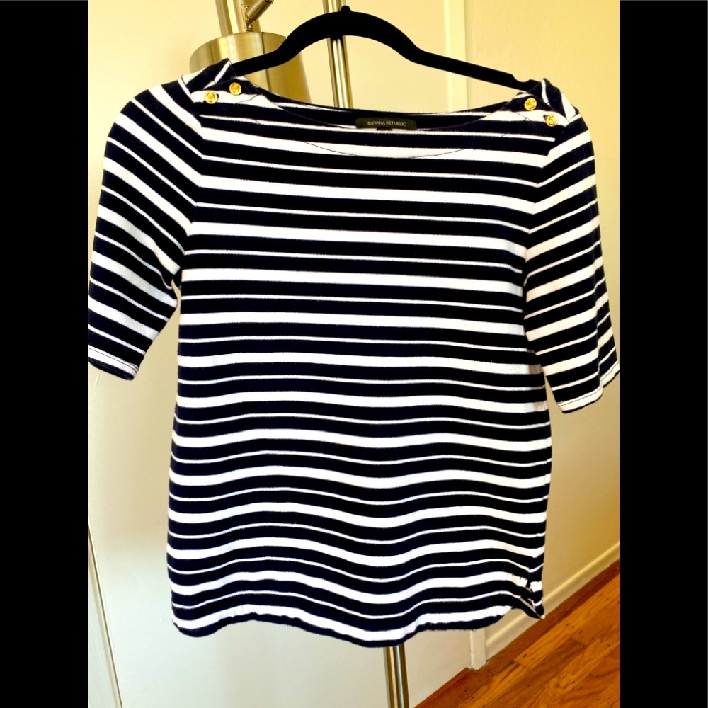 Ann Taylor Boat neck Top